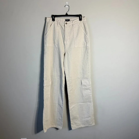 NWOT PrettyLittleThing Wide Leg Cargo Pants Women's 8 Tall Tan High Rise Neutral - Picture 2 of 13